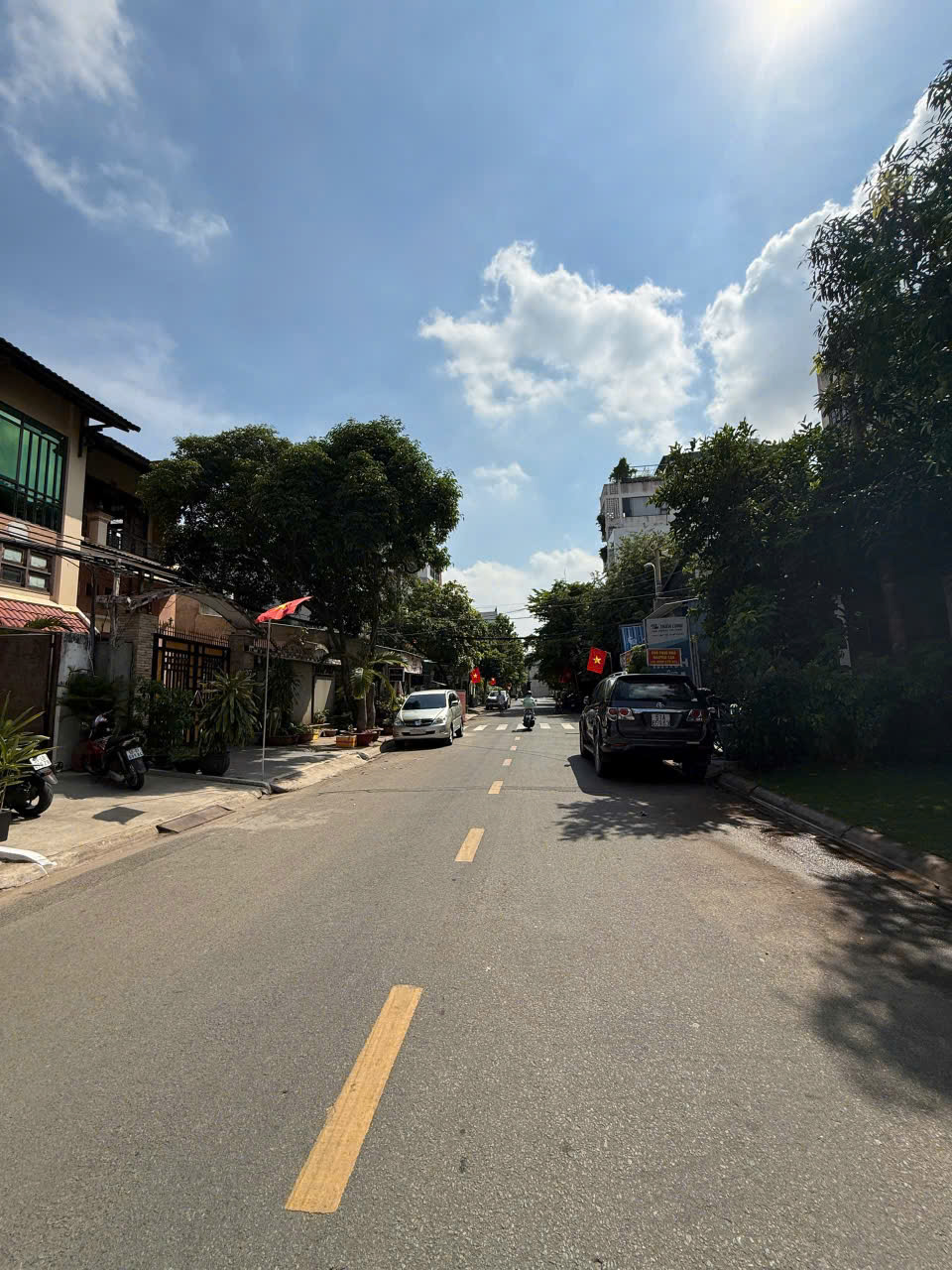 ĐẤT BIỆT THỰ 3 MẶT TIỀN - 340M2 - KHU COMPOUND EDEN - NGUYỄN VĂN HƯỞNG - THẢO ĐIỀN - QUẬN 2 - Ảnh chính