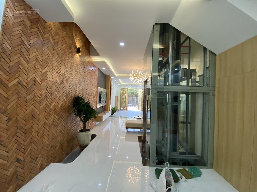 Nhà mới 90m2 - Có thang máy - Đủ nội thất - Giá 14.5 tỷ - Đường D4, Q7 - Ảnh 2