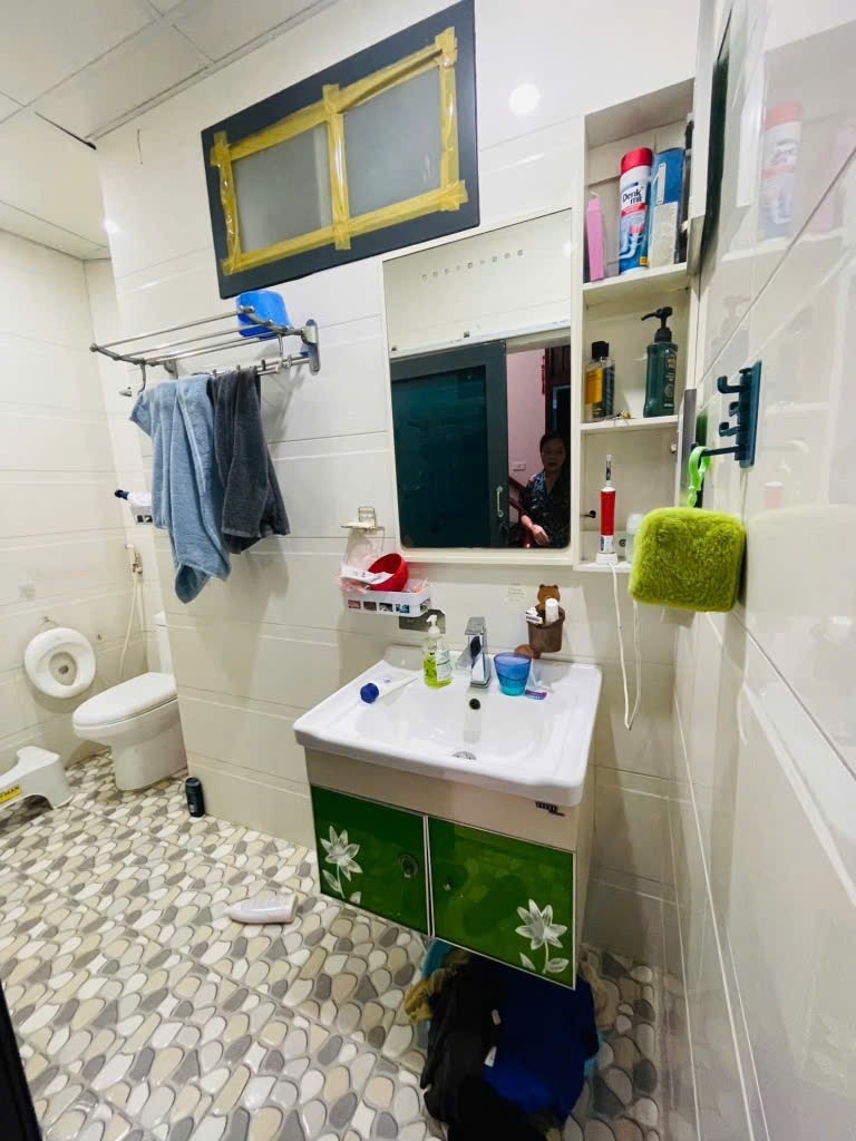 Bán nhà khu phân lô cán bộ, ô tô đỗ sân, bảo vệ ngày đêm, ở sướng yên tĩnh - Ảnh 3