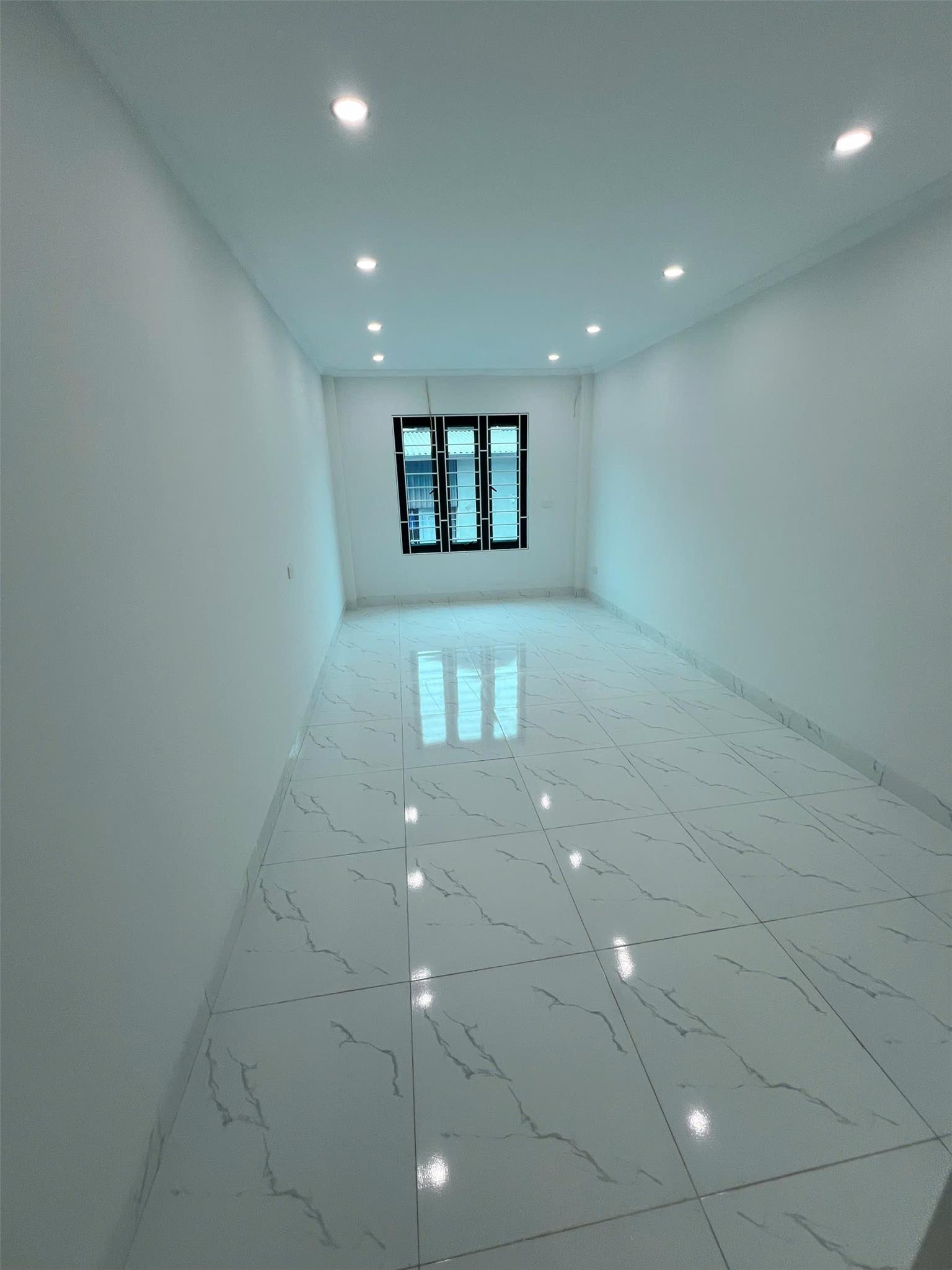 Bán nhà Mậu Lương – Kiến Hưng 40m² x 5 tầng – ngõ thẳng cực nông – chỉ 5,5 tỷ – 0844444453 - Ảnh chính