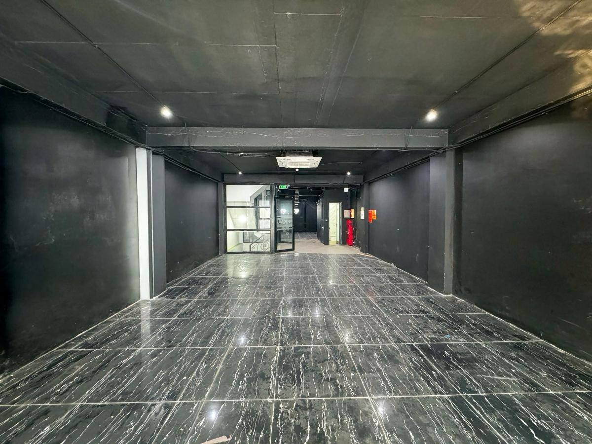 MẶT ĐƯỜNG THỤY KHUÊ TÂY HỒ - VỊ TRÍ KINH DOANH ĐẮC ĐỊA - 8 TẦNG THANG MÁY - DT 154M2 GIÁ 93 TỶ - Ảnh 2