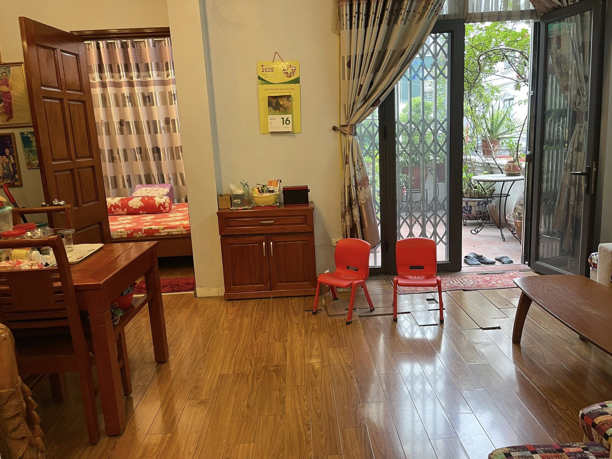 BÁN NHÀ MẶT PHỐ GIẢNG VÕ ĐỐNG ĐA - VỊ TRÍ KINH ĐOANH ĐẸP HIẾM - 4 TẦNG - DT 136M2 GIÁ 64 TỶ - Ảnh 1