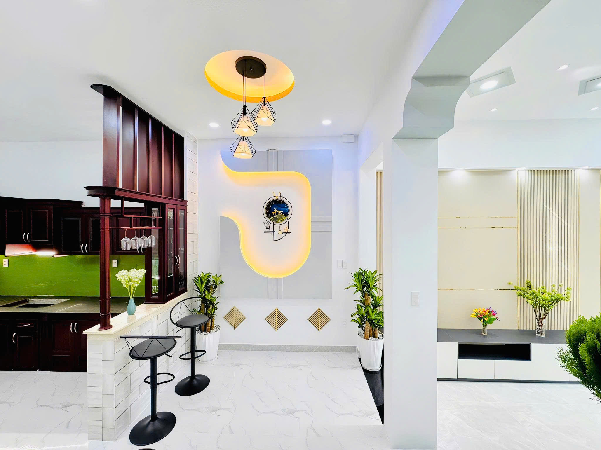NHÀ MẶT TIỀN ĐƯỜNG 5B BHHA – SIÊU PHẨM MỚI ĐẸP, NỘI THẤT CAO CẤP – CHỈ 9 TỶ 1 TL - Ảnh 2