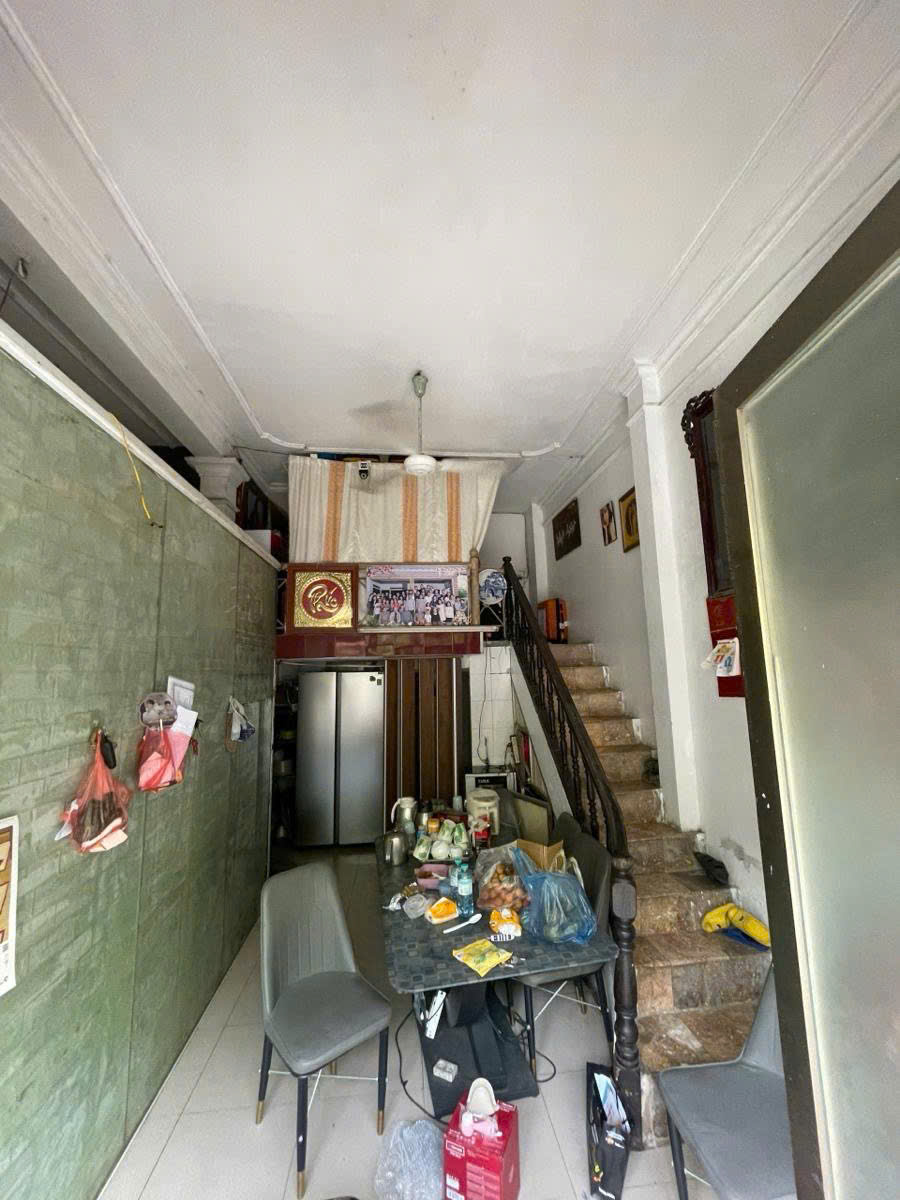 PHỐ NGUYỄN VĂN HUYÊN - Ô TÔ TRÁNH KINH DOANH - 40m2 4 tầng MT 6.2m Giá 16.2 tỷ - Ảnh 1