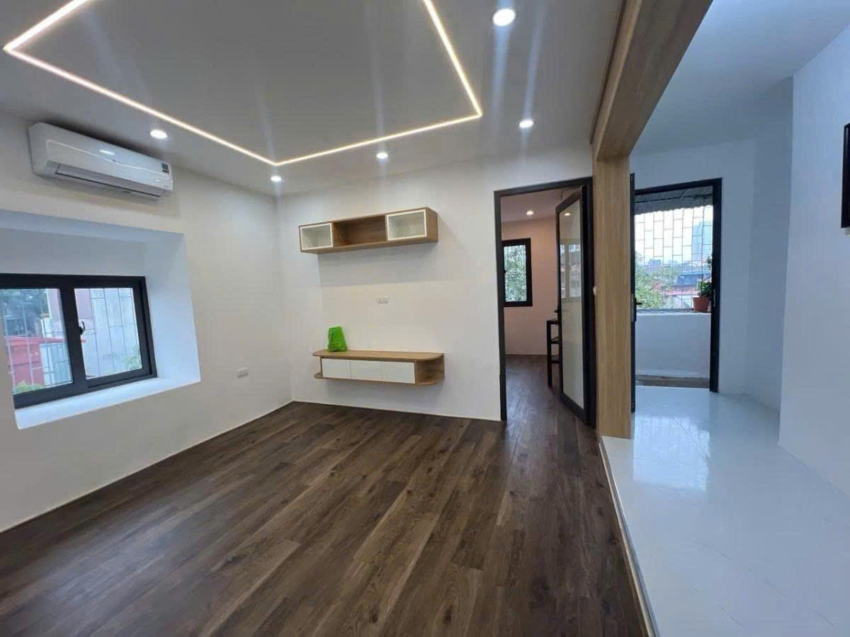 TẬP THỂ VĨNH HỒ - LÔ GÓC - 3PN 2 WC Diện tích 40m2 Giá 4.3 tỷ có thương lượng - Ảnh chính