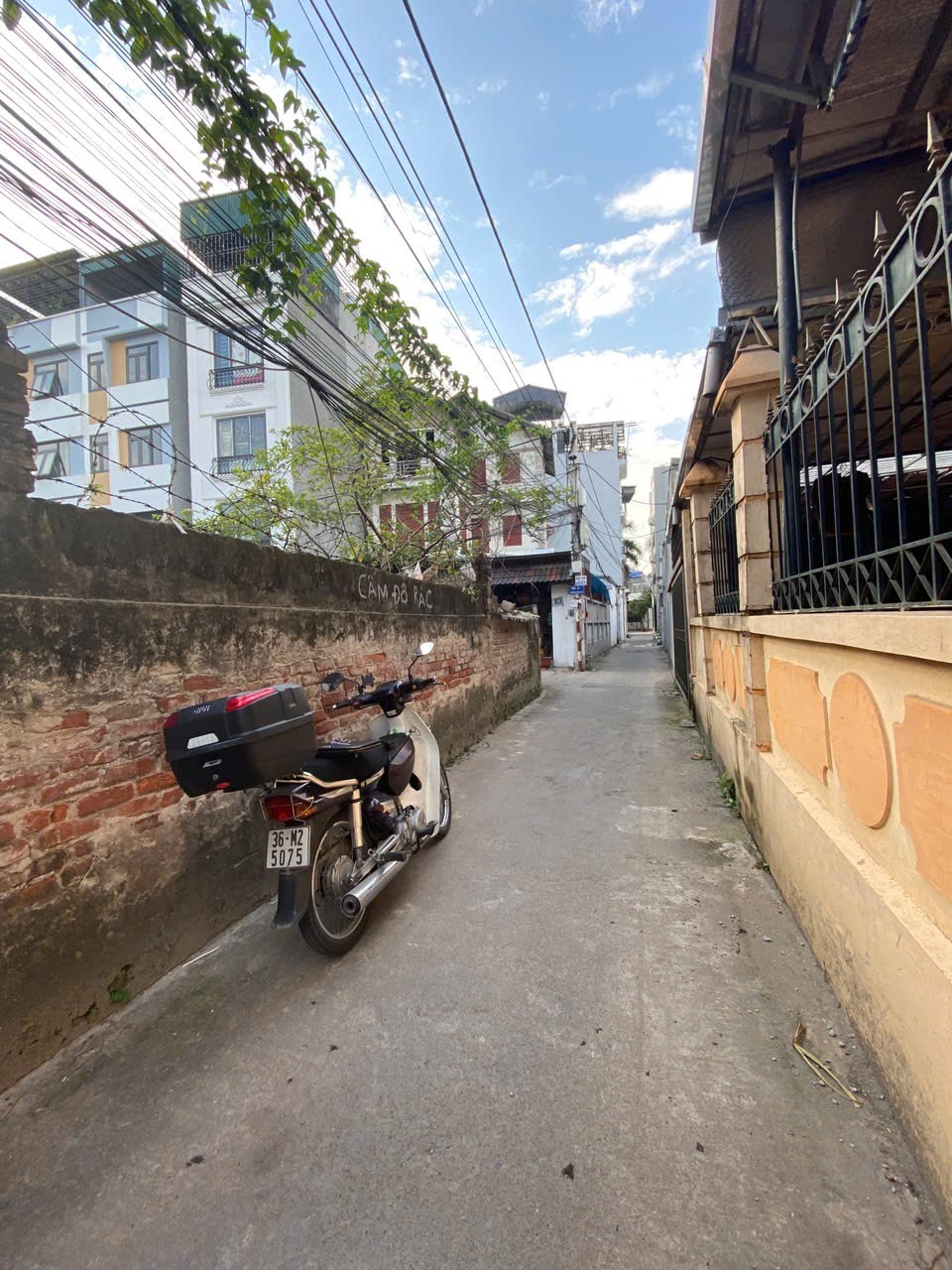 BÁN ĐẤT PHÚC LỢI – GẦN VINHOMES – ÔTÔ ĐỖ CỬA – ĐẤT ĐẸP XÂY 6 TẦNG - Ảnh chính