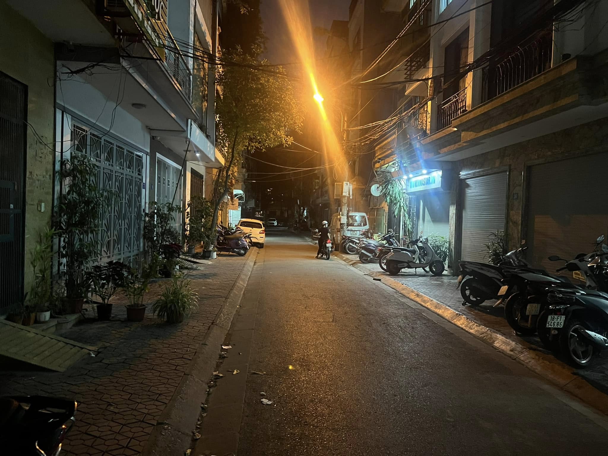 Bán nhà phố Thái Hà, Đống Đa 53m2 mặt tiền 4.5m 5 tầng vỉa hè Gara ô tô giá chỉ 20 tỷ - Ảnh 4