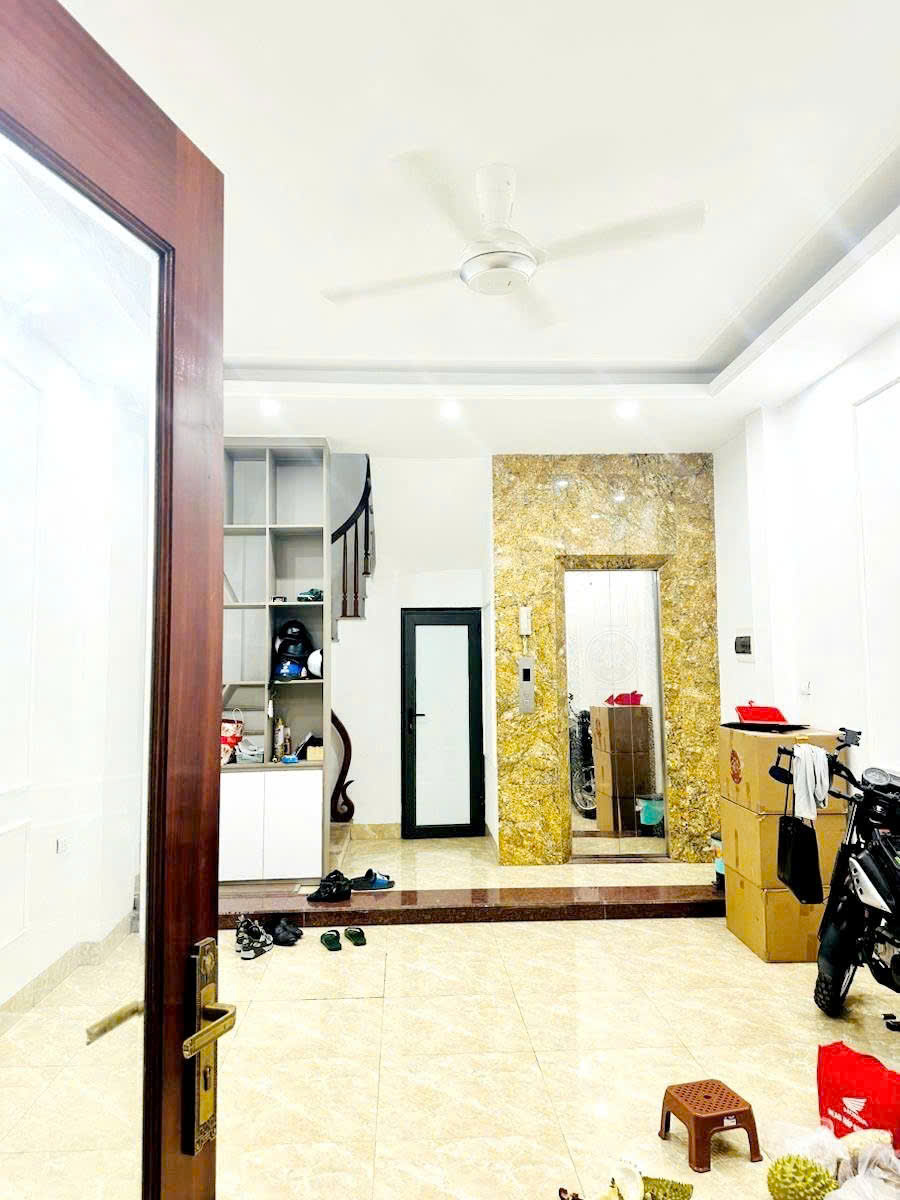 KIM GIANG- THANH LIỆT, 38 M2, 6 TẦNG THANG MÁY, MẶT TIỀN 4,5 M, GIÁ NHỈNH 12 TỶ - Ảnh 3