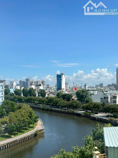 Bán Đất Vàng MT Hoàng Sa - Kỳ Đồng, phường 9, Quận 3 - DT: 21m x 46m - CN: 814m2 - Giá: 320 Tỷ - Ảnh chính
