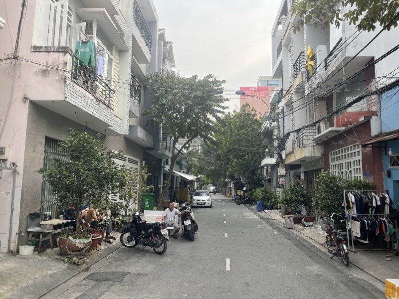 Bán nhà Mặt tiền ngay Lý Phục Man, Quận 7, 152m2 (6x25), 3 Tầng 9 phòng, hiện 19.9 tỷ - Ảnh 4