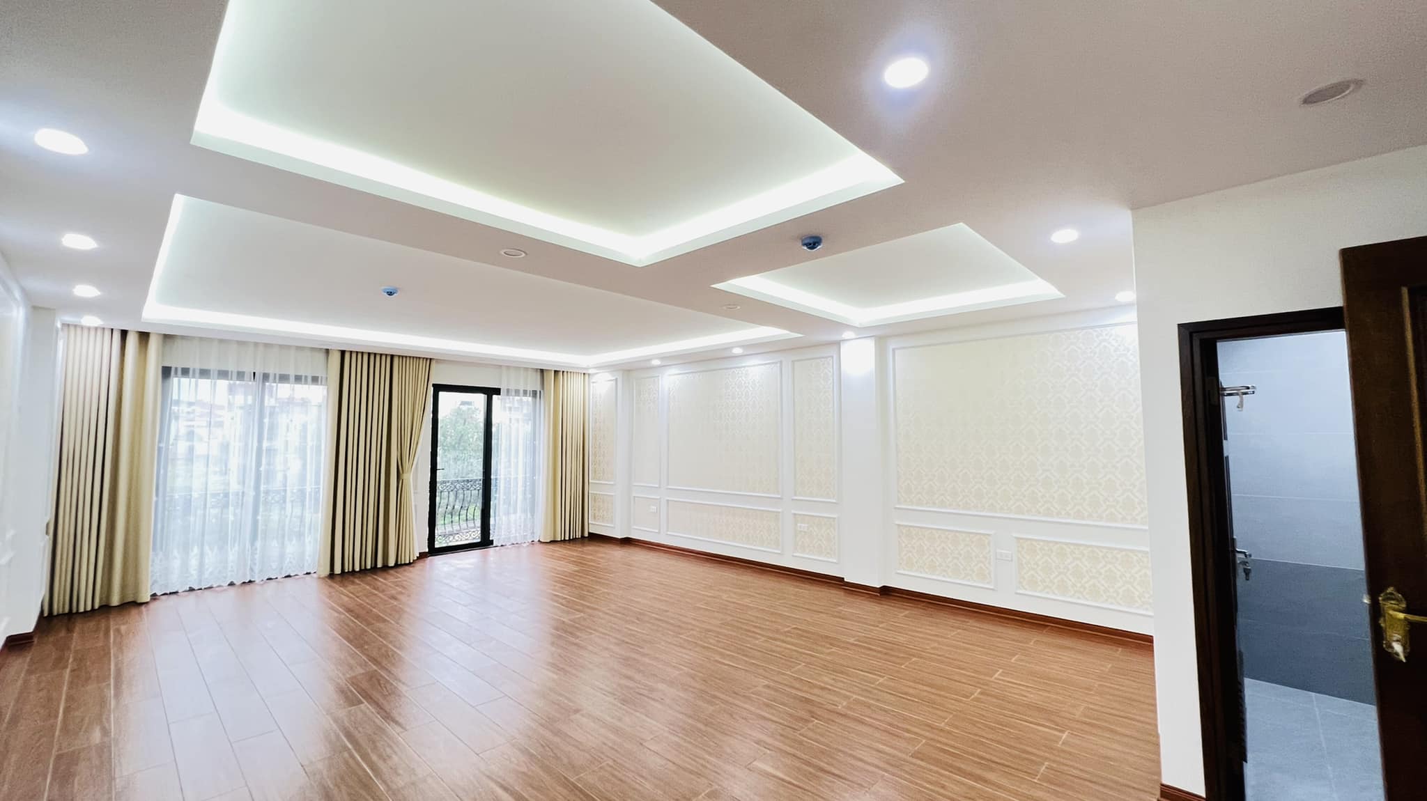 Bán nhà mặt phố Lê Trọng Tấn, 75m2, 8 tầng thang máy mới đẹp, mặt tiền 4.8m, 44.5 tỷ, KD đỉnh - Ảnh 3