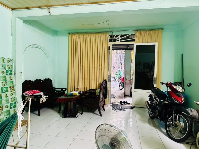 Bán nhà Mặt tiền ngay Chợ Tân Mỹ, Phường Tân Phú, Quận 7, 120m2 (6x20), 18 tỷ - Ảnh chính