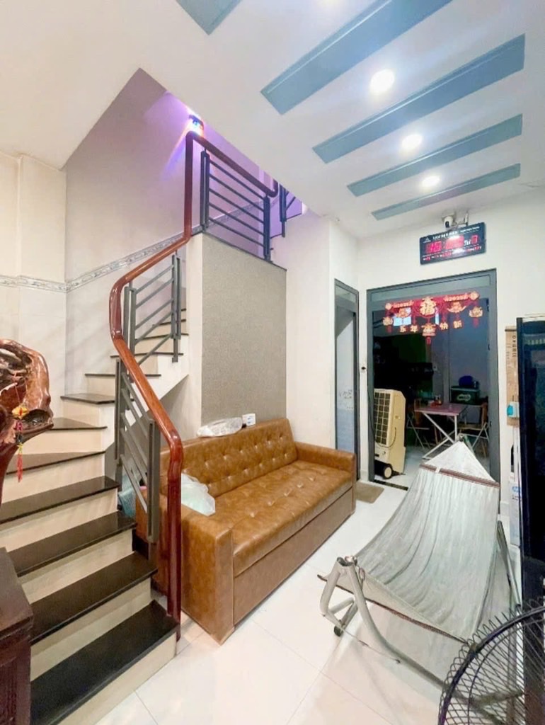 NHÀ BÁN ĐOÀN VĂN BƠ- HẺM THÔNG THOÁNG SẠCH SẼ- NHÀ MỚI FULL NỘI THẤT- THÔNG TỨ TUNG RA NHIỀU HƯỚNG; - Ảnh 4