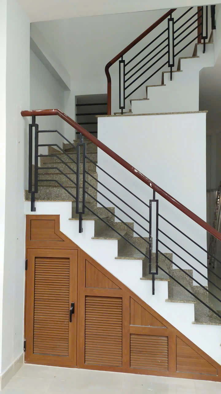 Nhà mới 2 tầng đường nội bộ 6m Phạm Văn Chí P7Q6. Giá 4.5 tỷ - Ảnh 1