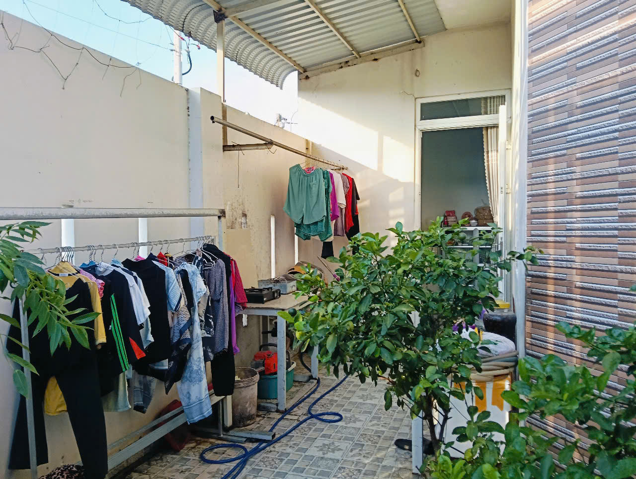Chính chủ bán nhà Góc 2 Mặt Tiền 1/ đường Gò Cát, P Phú Hữu, Tp Thủ Đức, Tp HCM - Ảnh 2