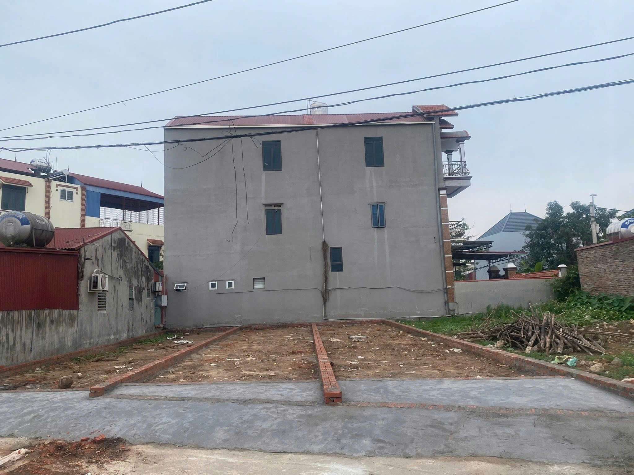 EM QUANG CHUYÊN KV MÊ LINH BÁN 67 TT QUANG MINH BÌA LÀNG,ĐƯỜNG 8M,ĐỐI DIỆN KĐT - Ảnh 1