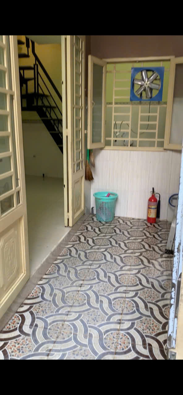 CHO THUÊ NHÀ 1 TRỆT 1 LẦU DT 30 M2, 2 WC, MÁY LẠNH GIÁ TỐT- Đ.SỐ 49, P. HIỆP BÌNH CHÁNH - Ảnh chính