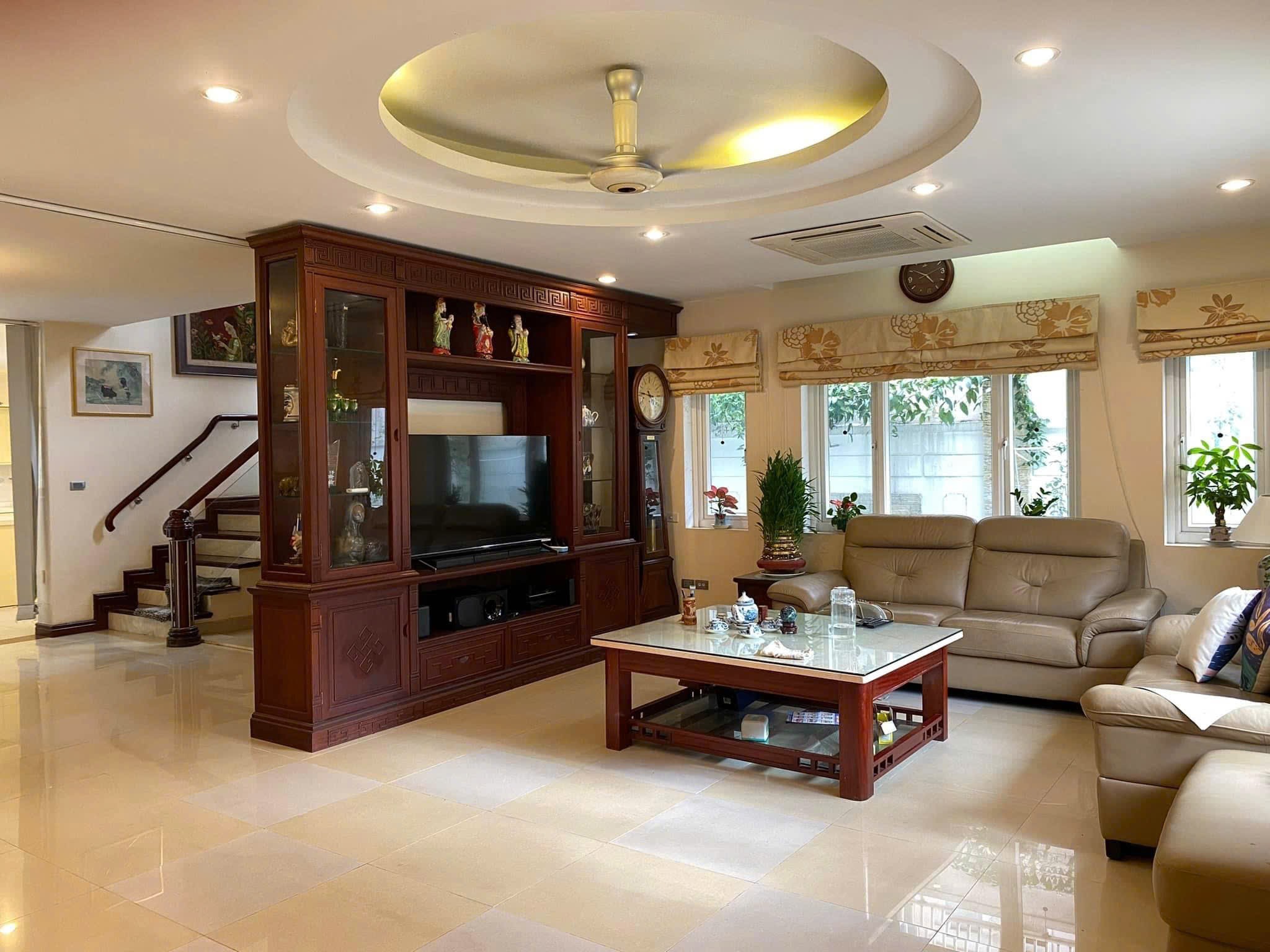 Cho thuê biệt thự Thành phố giao lưu, 200m2, 4 tầng, làm văn phòng, nhà ở. - Ảnh 2