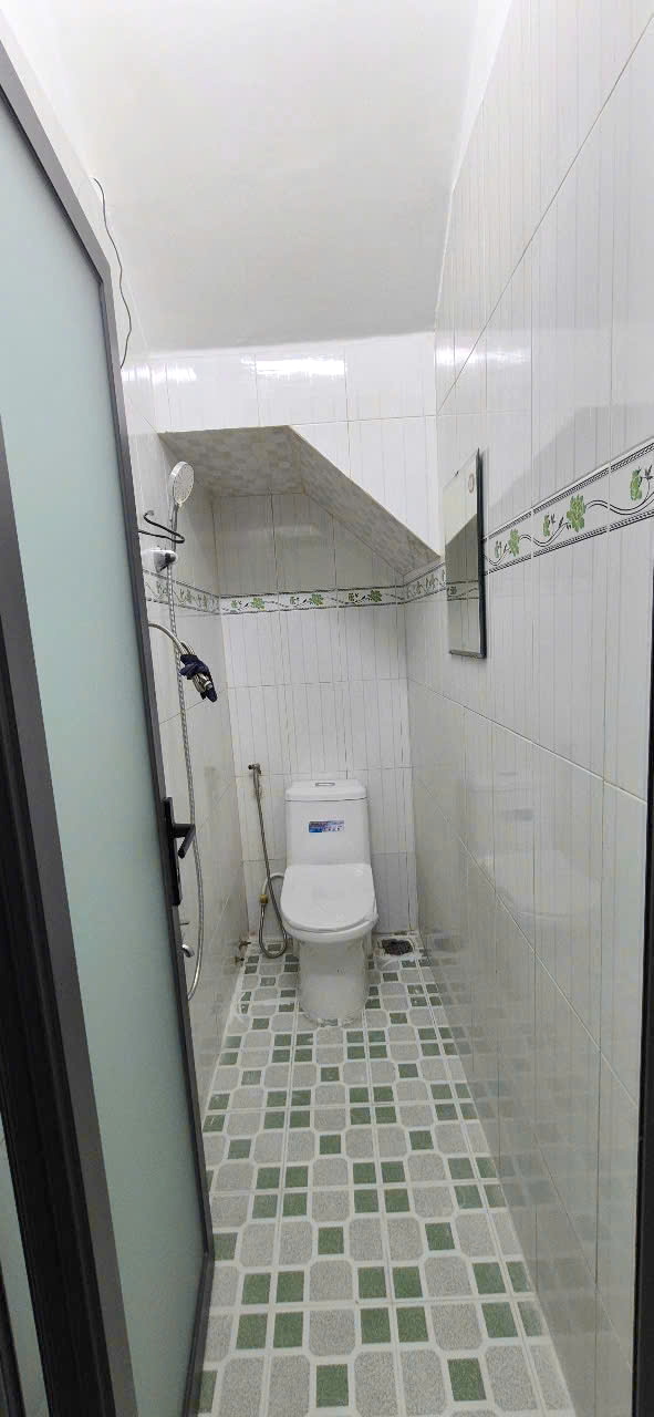 Nhà 4 tầng mới vào ở liền hẻm 157 Dương Bá Trạc P1 Q8 - Ảnh 3