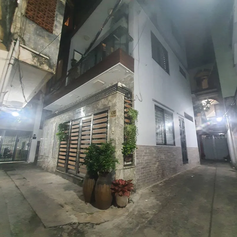 Siêu phẩm Kỳ Đồng, trung tâm Q3, nhà đẹp sát mặt tiền, xe hơi vào tận nhà Chỉ 18 tỷ - Ảnh chính