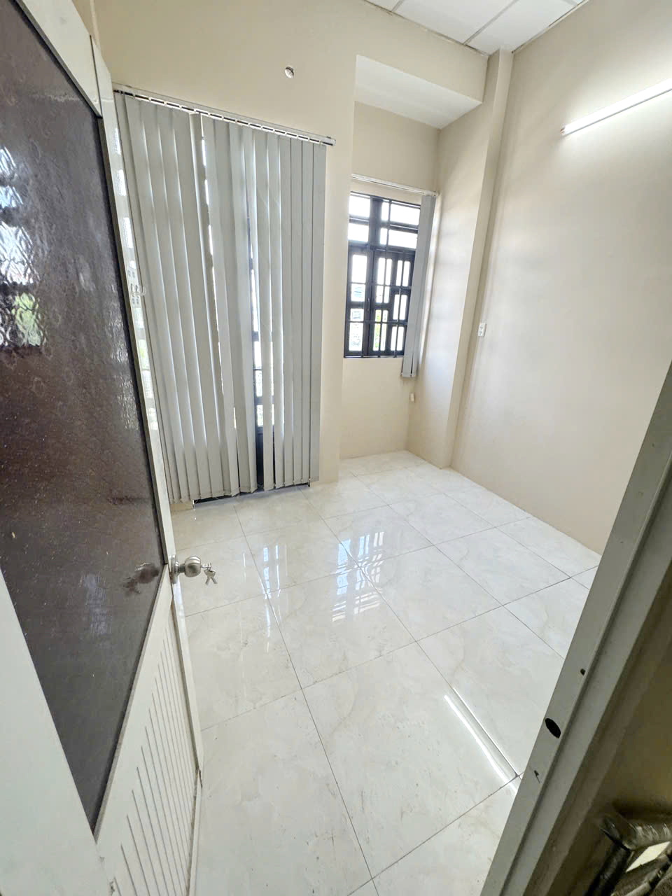 Bán nhà 2 tầng mặt tiền Bến Bình Đông P15Q8. Giá: 5.5 tỷ - Ảnh 1