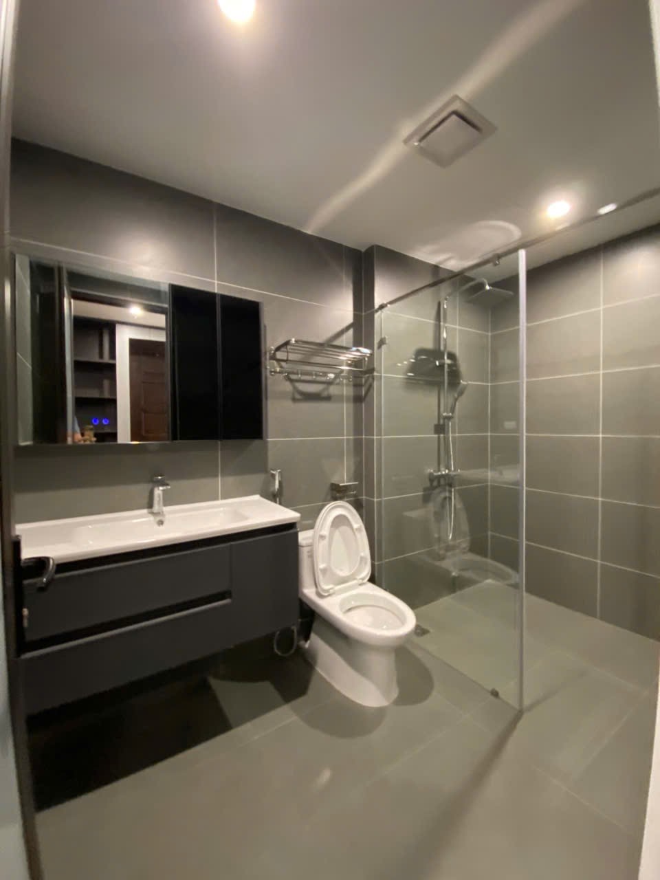 BÁN NHÀ ĐẸP HOA LÂM LONG BIÊN - HIẾM, ĐẸP, ĐẲNG CẤP, THANG MÁY ĐỜI MỚI - KINH DOANH ĐỈNH - Ảnh 4