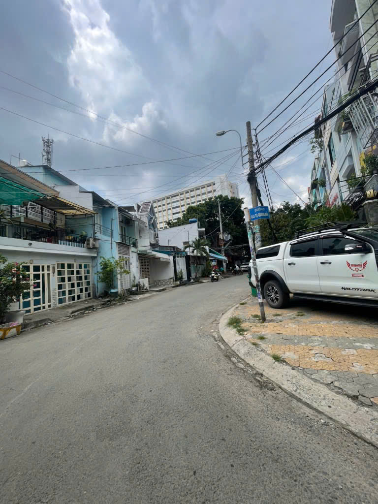BÁN NHÀ MỚI GẦN MT CAO LỖ, QUẬN 8 - 2 TẦNG - ĐƯỜNG 3M - CHỈ 5.3 TỶ - VUÔNG VỨC, HOÀN CÔNG ĐỦ - Ảnh chính