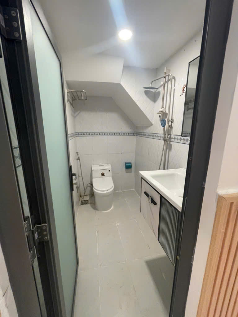 BÁN NHÀ MỚI GẦN MT CAO LỖ, QUẬN 8 - 2 TẦNG - ĐƯỜNG 3M - CHỈ 5.3 TỶ - VUÔNG VỨC, HOÀN CÔNG ĐỦ - Ảnh 4