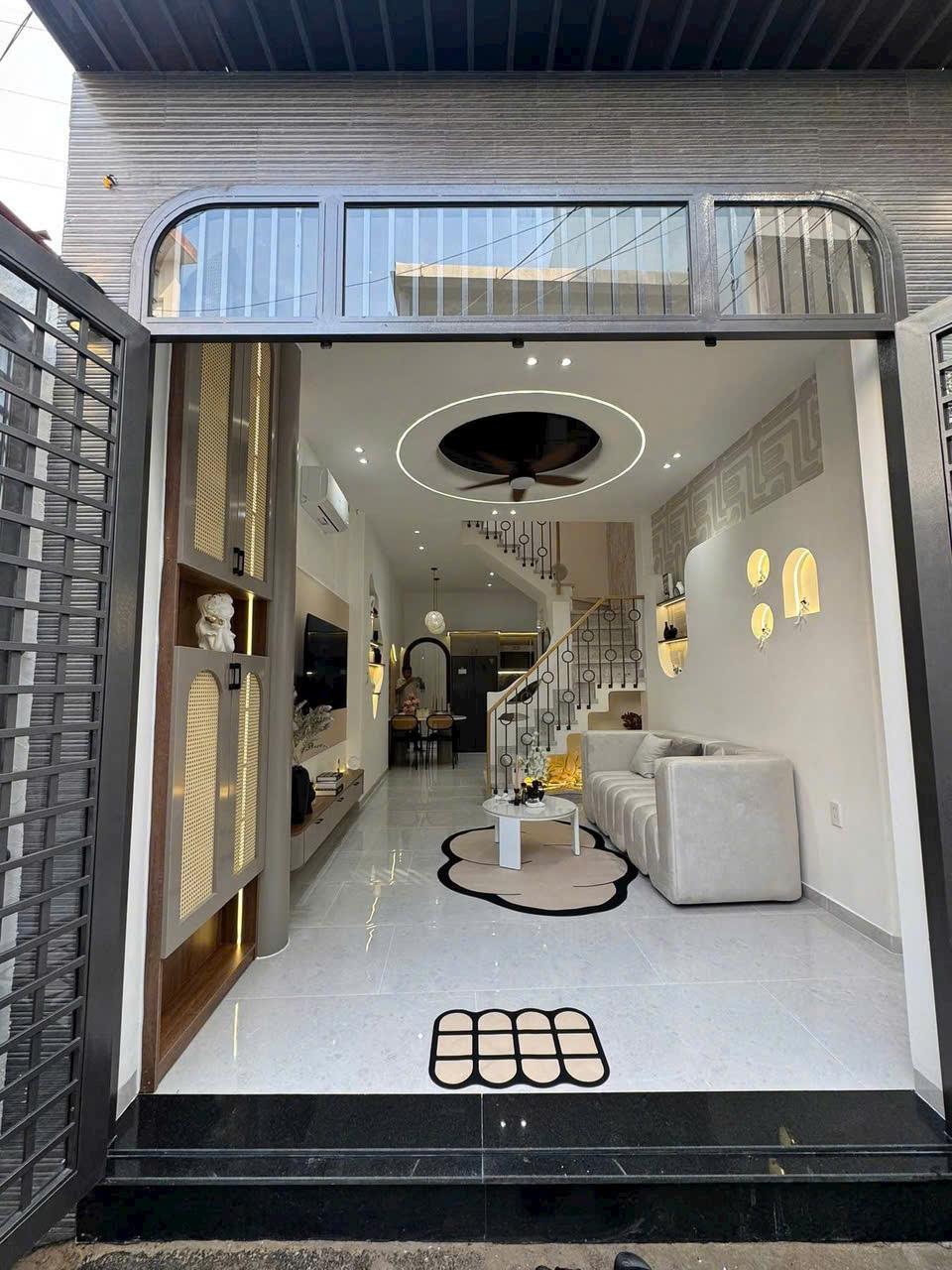 --Bán nhà hẻm 202 Phạm Văn Hai, phường 5, Tân Bình (4*15) 3 tầng - Ảnh chính