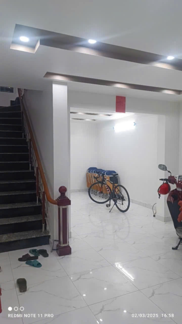 CẦN BÁN NHÀ NGÕ 474 ĐÀ NẴNG – OTO VÀO NHÀ – FULL NỘI THẤT – GIÁ CHỈ 3.2 TỶ - Ảnh 1