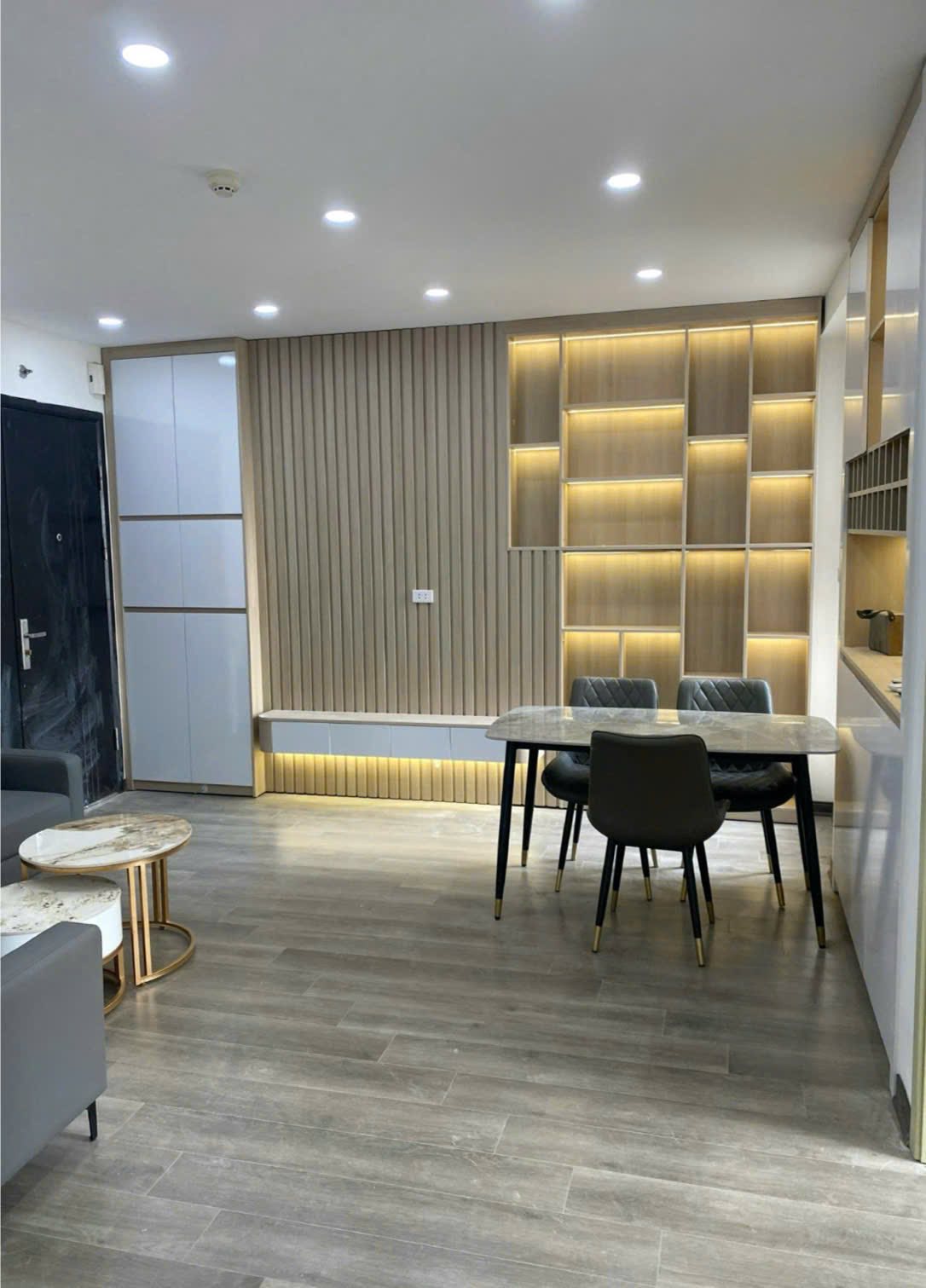 CHUNG CƯ khu TRUNG TÂM THANH XUÂN - 2 NGỦ - CĂN GÓC - FULL NỘI THẤT - BAY - Ảnh 1