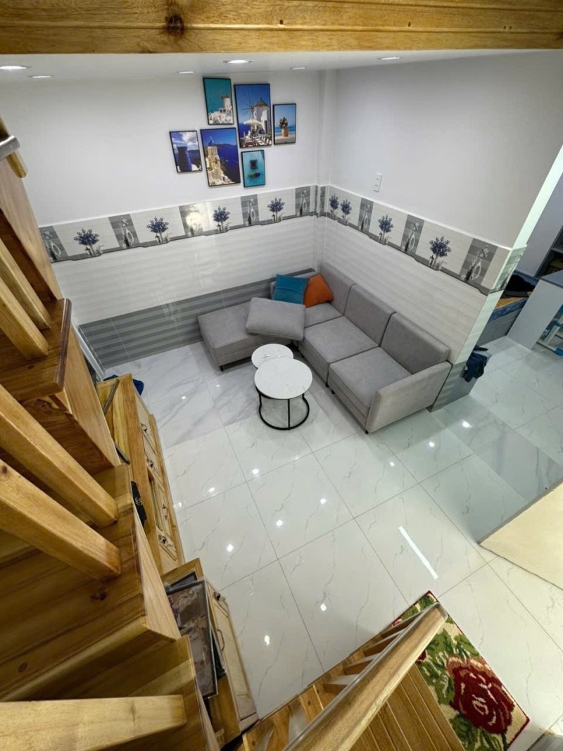 Bán nhà 92m² 2 tầng, 5PN, 3WC, Q.9, 7.15  tỷ, sổ hồng - Ảnh chính