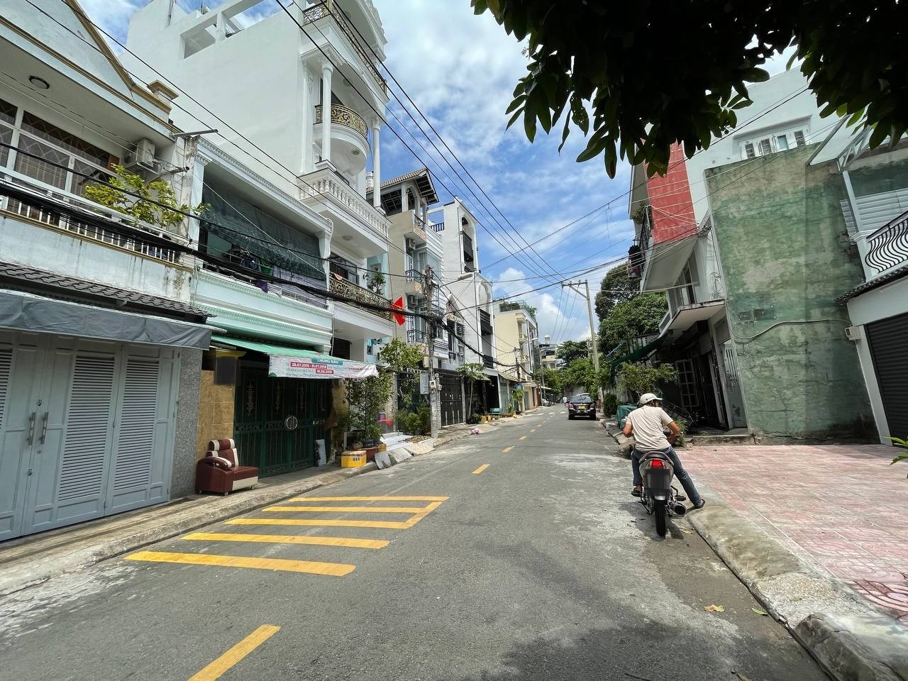 Bán nhà mặt phố 100m² - MTKD Đỗ Công Tường, Q. Tân Phú - 9,2 tỷ - Ảnh chính