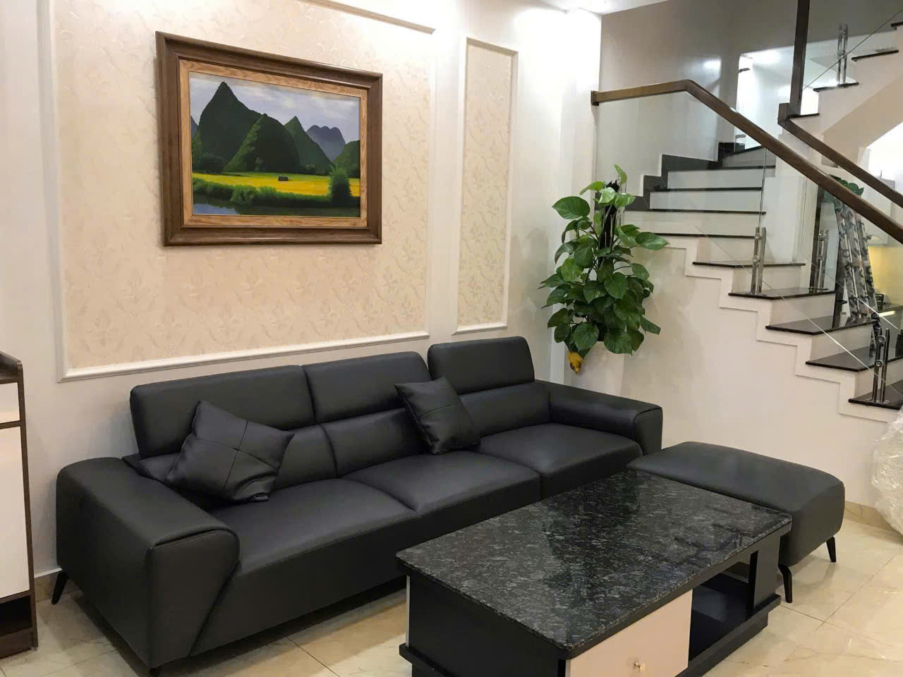 CẦN BÁN NHÀ 3 TẦNG TẠI NAM HẢI, HẢI AN, HẢI PHÒNG – VỊ TRÍ ĐẸP, GIÁ TỐT  Tặng Full nội thất - Ảnh chính