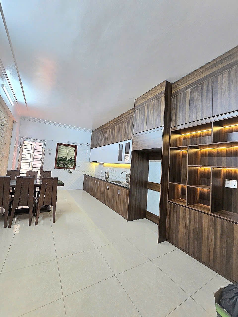 Bán nhà 4 tầng mặt phố Cao Bá Quát, Đông Nam Cường, TP HD, 72m2, mt 4m, 5 ngủ, 6.5 tỷ - Ảnh 1