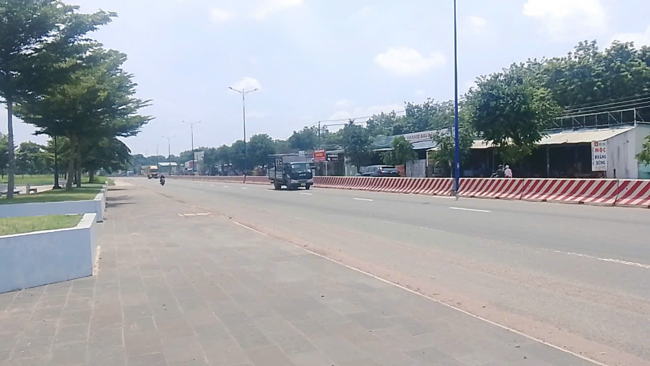 Kẹt tiền bán ngay lô đất 170m2 chỉ 580 triệu ở trung tâm Chơn Thành - Ảnh 2