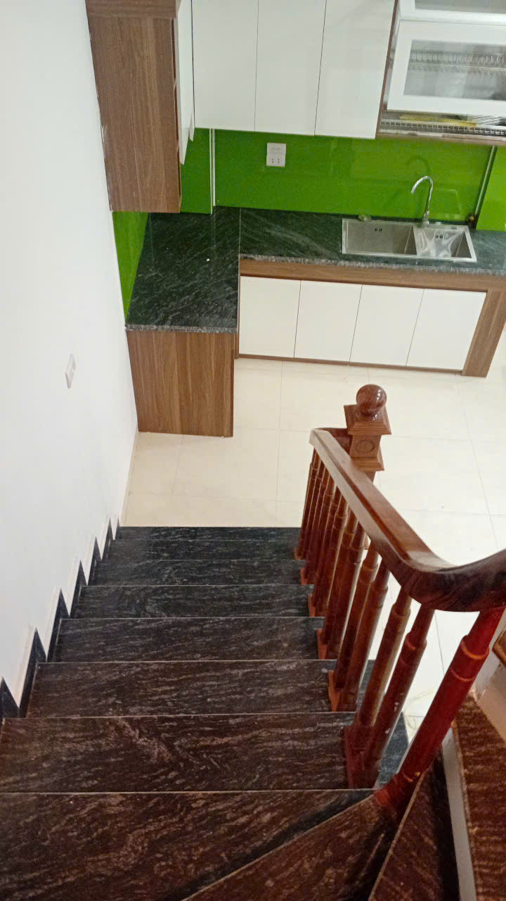 BANH NHANH NHÀ VĨNH QUỲNH THANH TRÌ, 5 TẦNG, - Ảnh 3