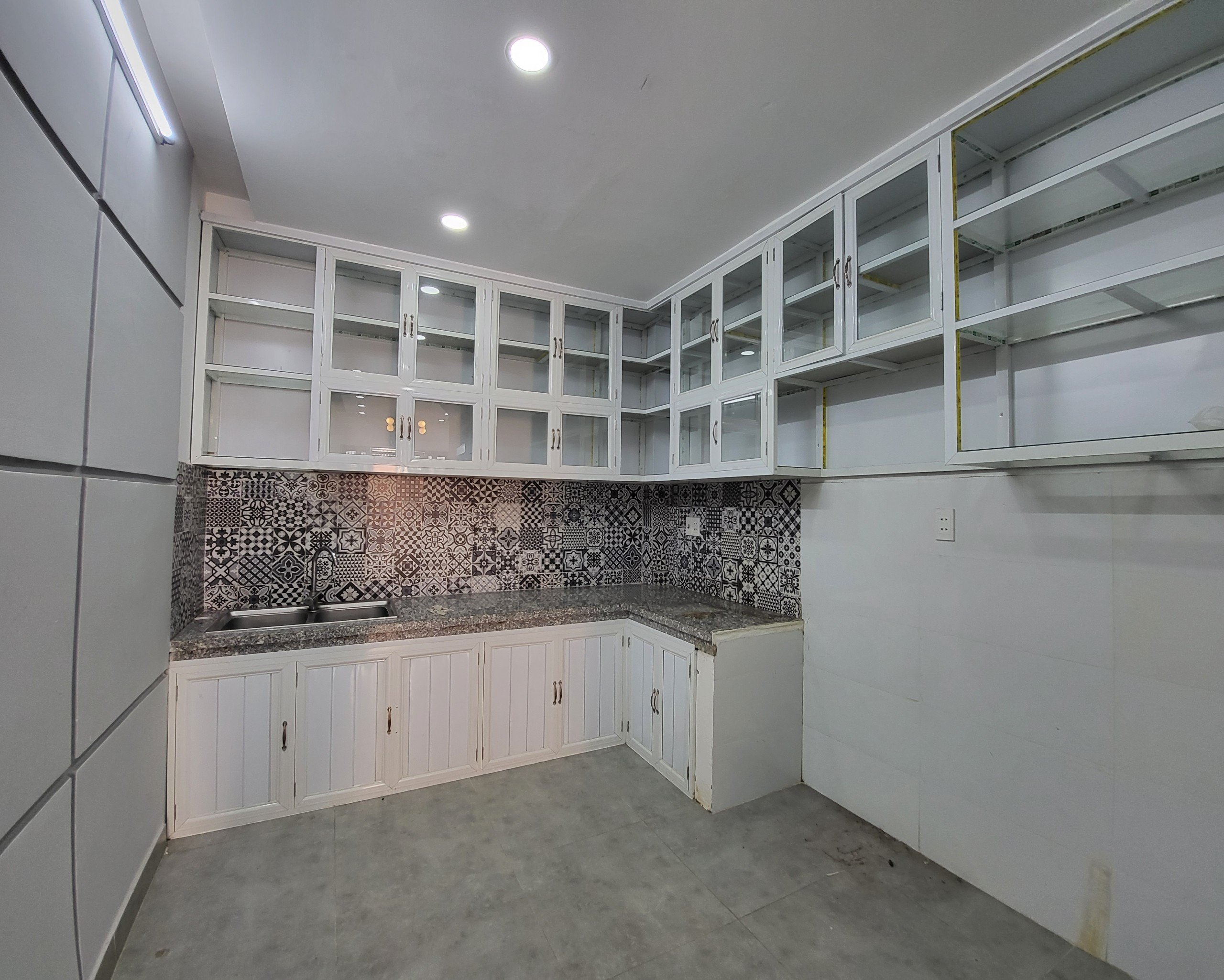 49.  PHÒNG TRỐNG - NHÀ TL47 - SÁT SÔNG SÀI GÒN, CHỢ, ĐƯỜNG HÀ HUY GIÁP - 1,9tr/ phòng - Ảnh 3