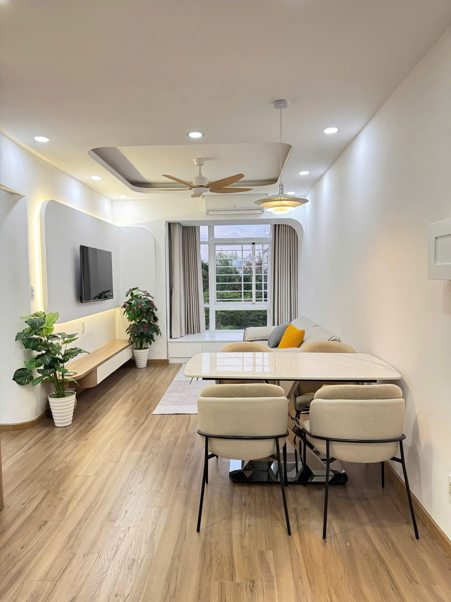 Cần bán nhanh căn hộ sky garden 3, PMH, Q7, 72m2, tk 3PN nhà mới đẹp, giá chỉ 5,7 tỷ - Ảnh chính