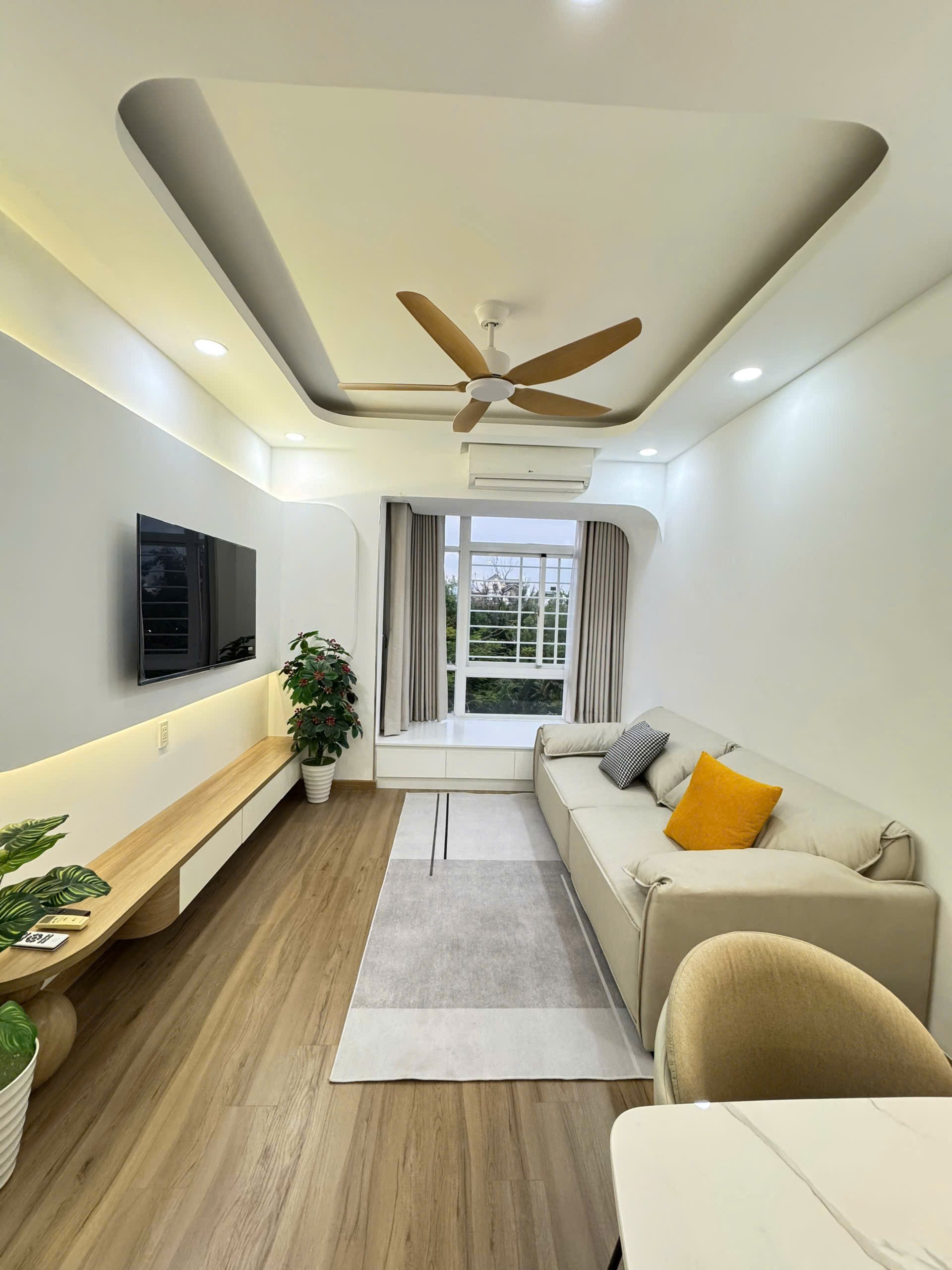 Cần bán nhanh căn hộ sky garden 3, PMH, Q7, 72m2, tk 3PN nhà mới đẹp, giá chỉ 5,7 tỷ - Ảnh 2