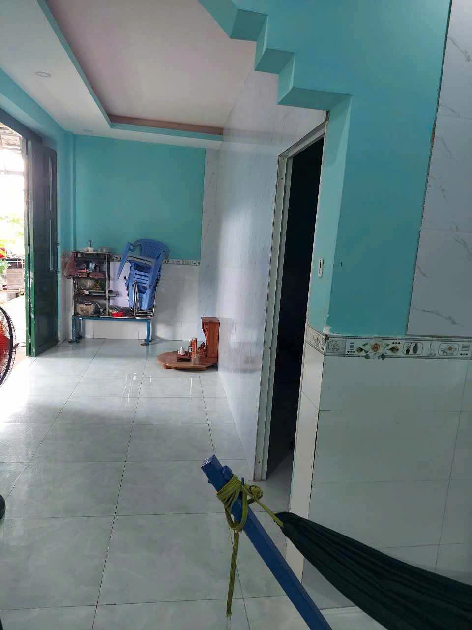 Bán nhà Dĩ An 200m2,đường nhựa 3 ô tô,Sổ Hồng Riêng,giá cực rẻ - Ảnh chính