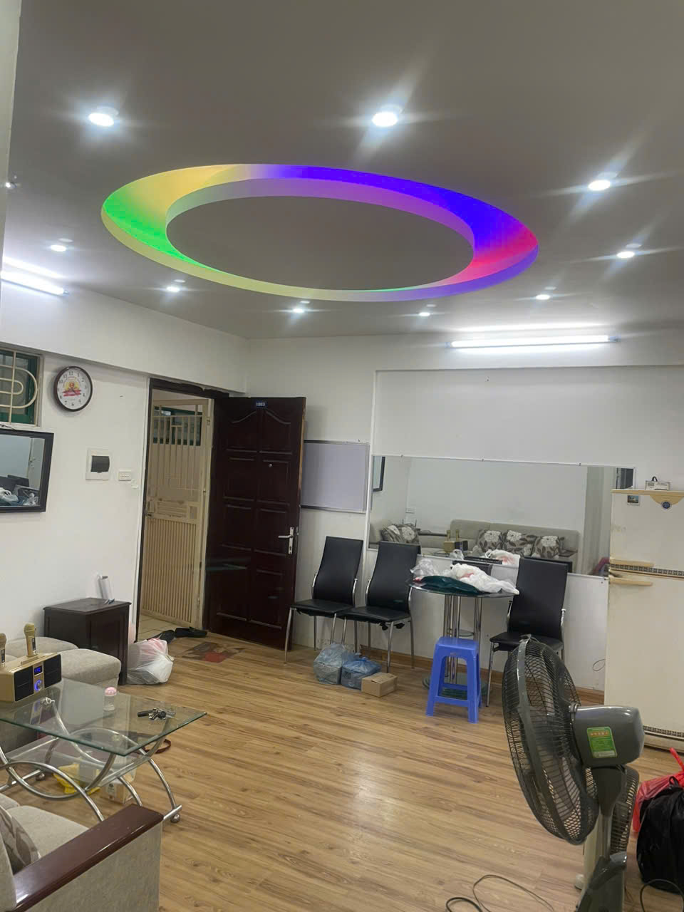 Cho thuê căn hộ nhà 17T10  Nguyễn Thị Định - Cầu Giấy 65m, 2 ngủ, full đồ giá 12 triệu - Ảnh 1