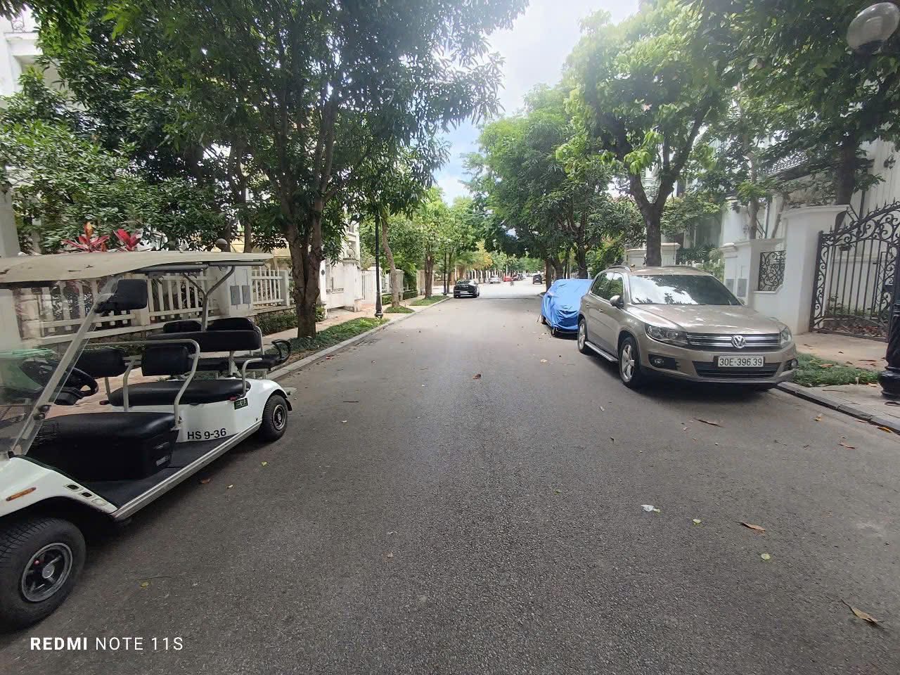 Biệt Thự Song Lập Hoa Sữa Vinhomes Riverside 215m2, 5T View Sông Siêu Hiếm - 99 Tỷ - Ảnh 3