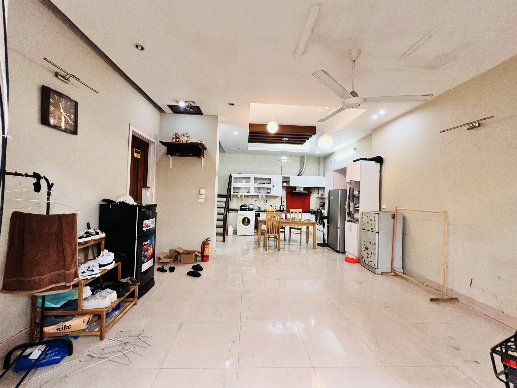 Nhà Dòng Tiền 97m², Tại Ngõ Võng Thị, Bưởi, Tây Hồ, Đang Cho Thuê 30 Triệu/Tháng, Giá 29.8 - Ảnh 3