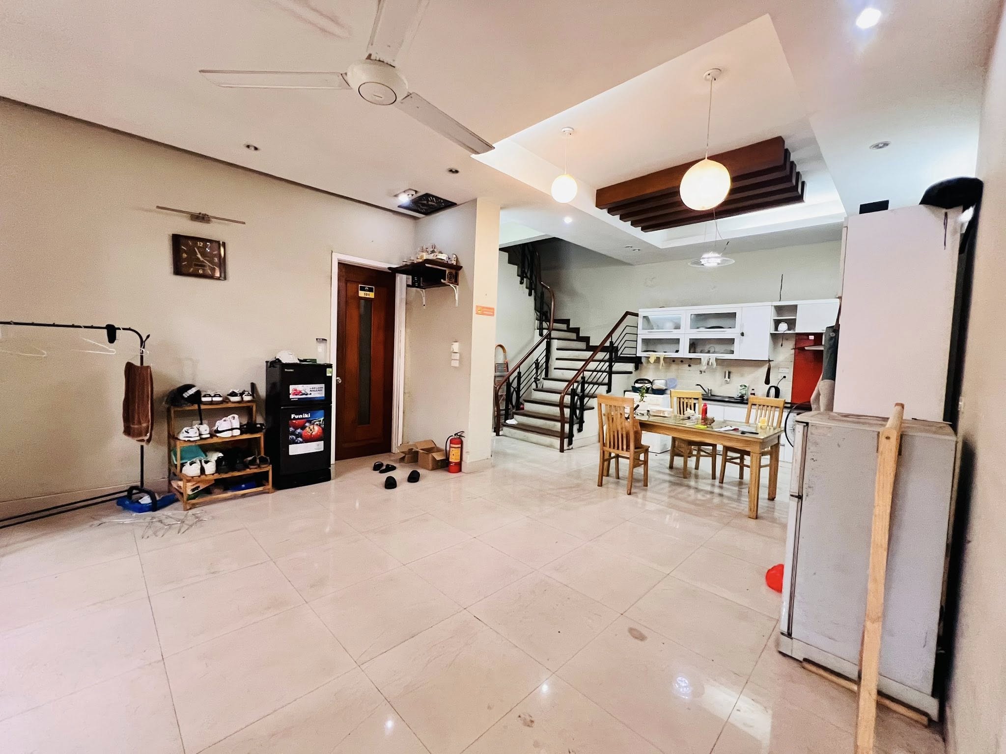 Nhà Dòng Tiền 97m², Tại Ngõ Võng Thị, Bưởi, Tây Hồ, Đang Cho Thuê 30 Triệu/Tháng, Giá 29.8 - Ảnh 4
