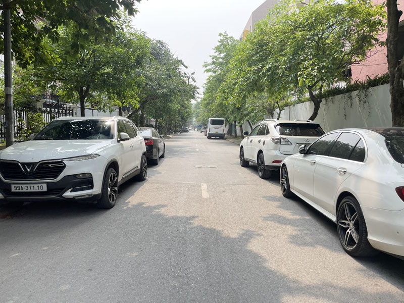 Biệt Thự Lô Góc Việt Hưng: 145,1m2 4 Tầng, Hướng ĐN-TN, An Sinh Lý Tưởng, Kinh Doanh Vượng Khí! - Ảnh chính