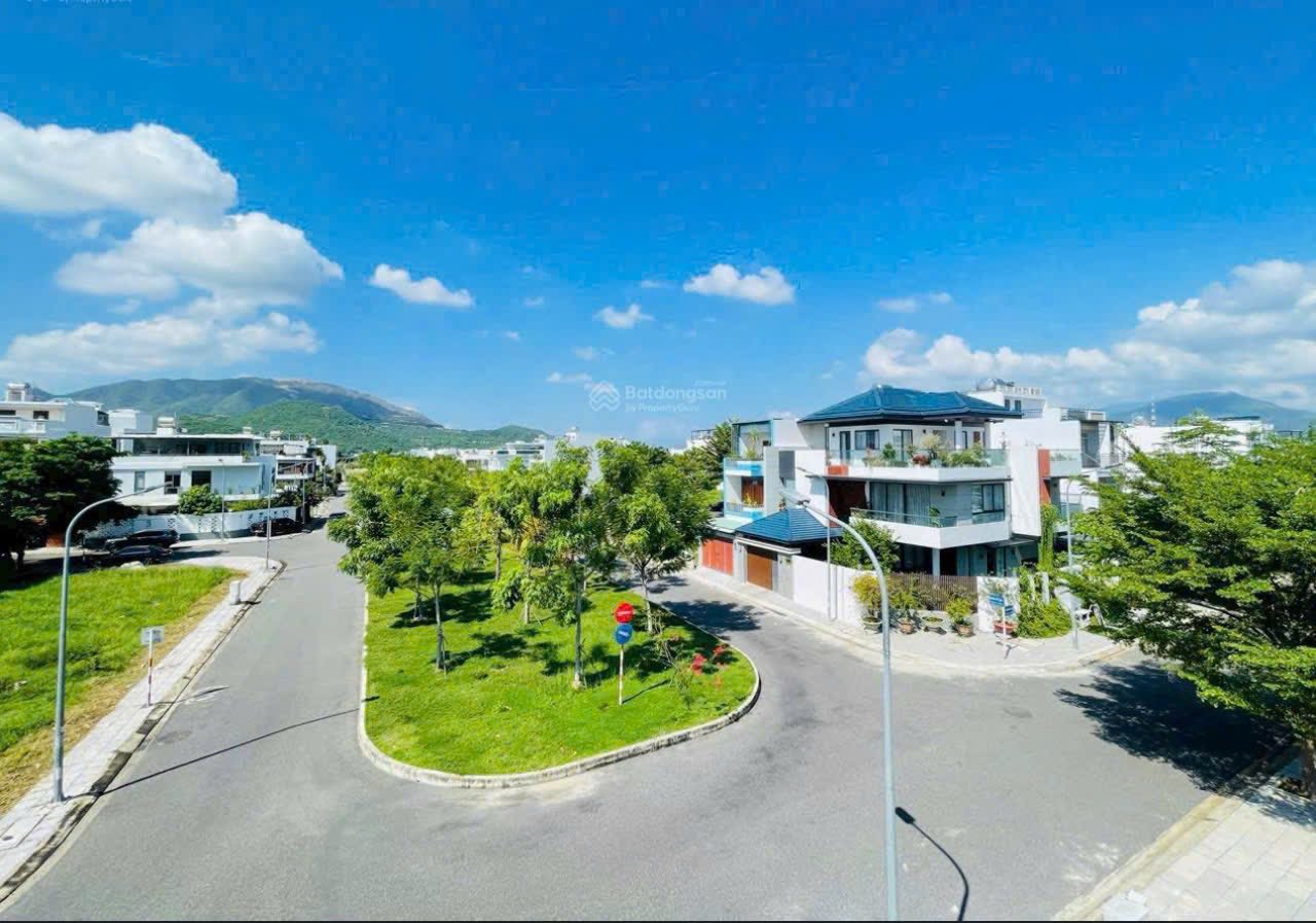 Bán nhanh lô góc cực đẹp đối diện công viên cây xanh KĐT Mỹ Gia Thái Hưng Nha Trang. - Ảnh 1