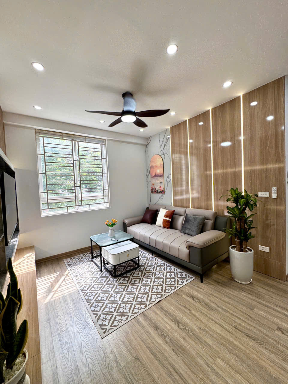 Bán căn chung cư hiếm, đẹp tòa CT2-TP Linh Đàm 57m2, 2 ngủ, full NT, 4ty170 - Ảnh 3