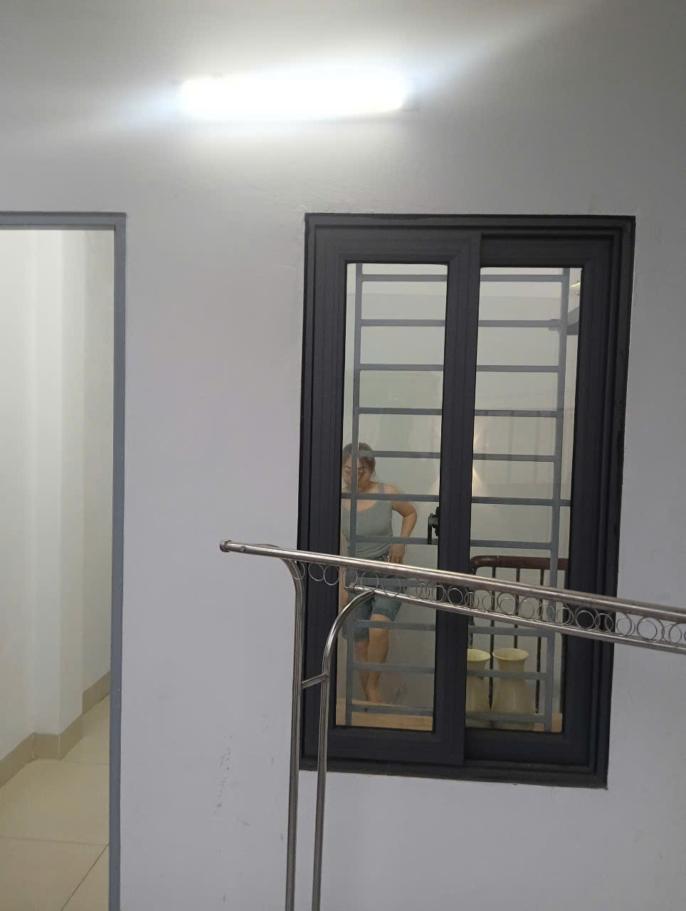 Bán biệt thự liền kề Long Biên, 22m2, 5 tầng, 4.2 tỷ, sổ đỏ - Ảnh 2