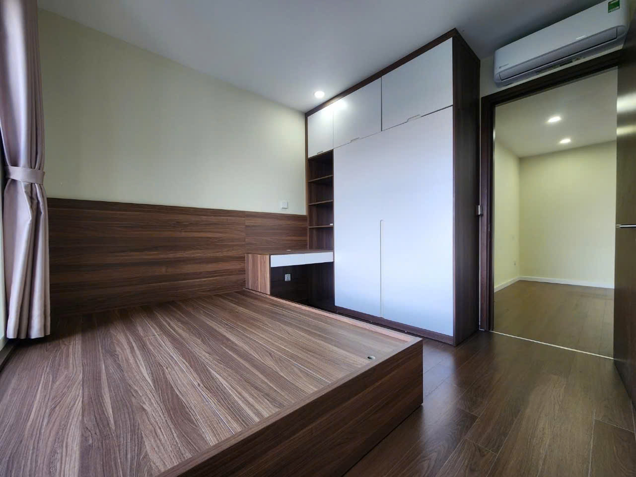 Bán căn hộ VP5 Linh Đàm, Hoàng Liệt, Q. Hoàng Mai 62m2, 2 ngủ giá 3 tỷ 6xx - Ảnh chính